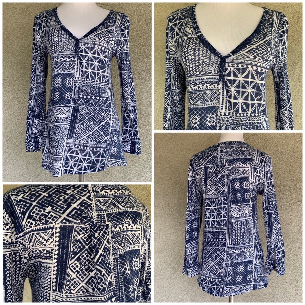 🔥5/$20🔥 Lucky Brand Top Navy Batik